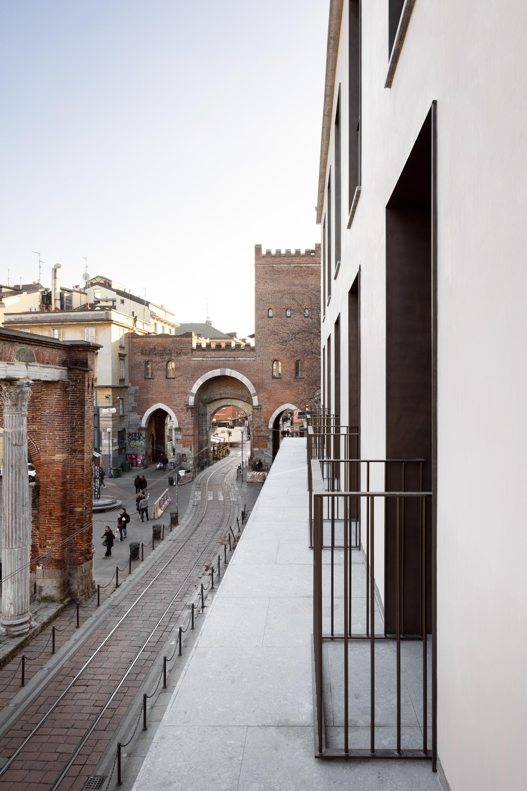 Gate central - GDI STUDIO